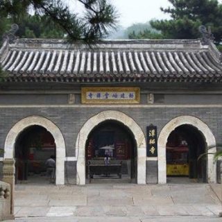 怎样在寺庙里做义工来培福？
