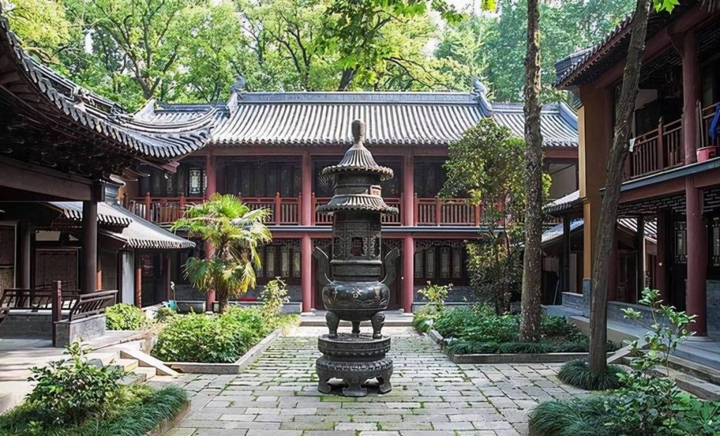 我為什麼不在西來寺皈依，而是皈依南無羌佛